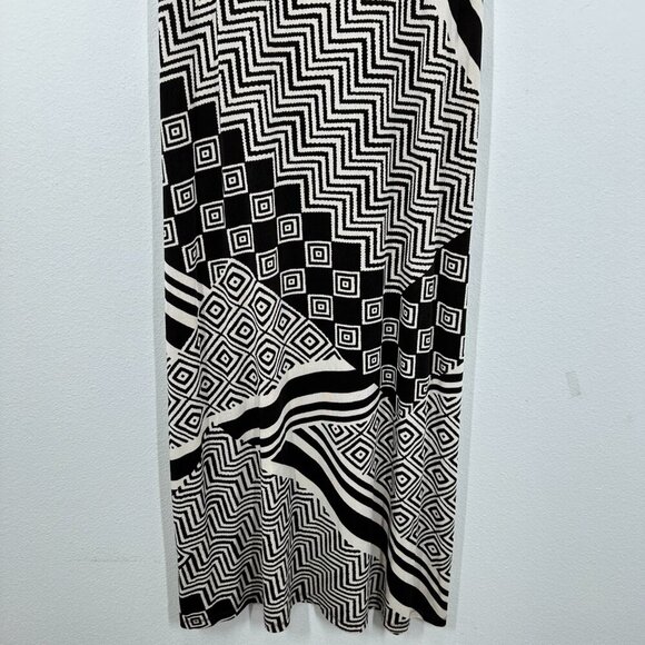Chico's Travelers Size Small Slinky Liquid Knit Brown Beige Geometric Print Maxi - Picture 5 of 8